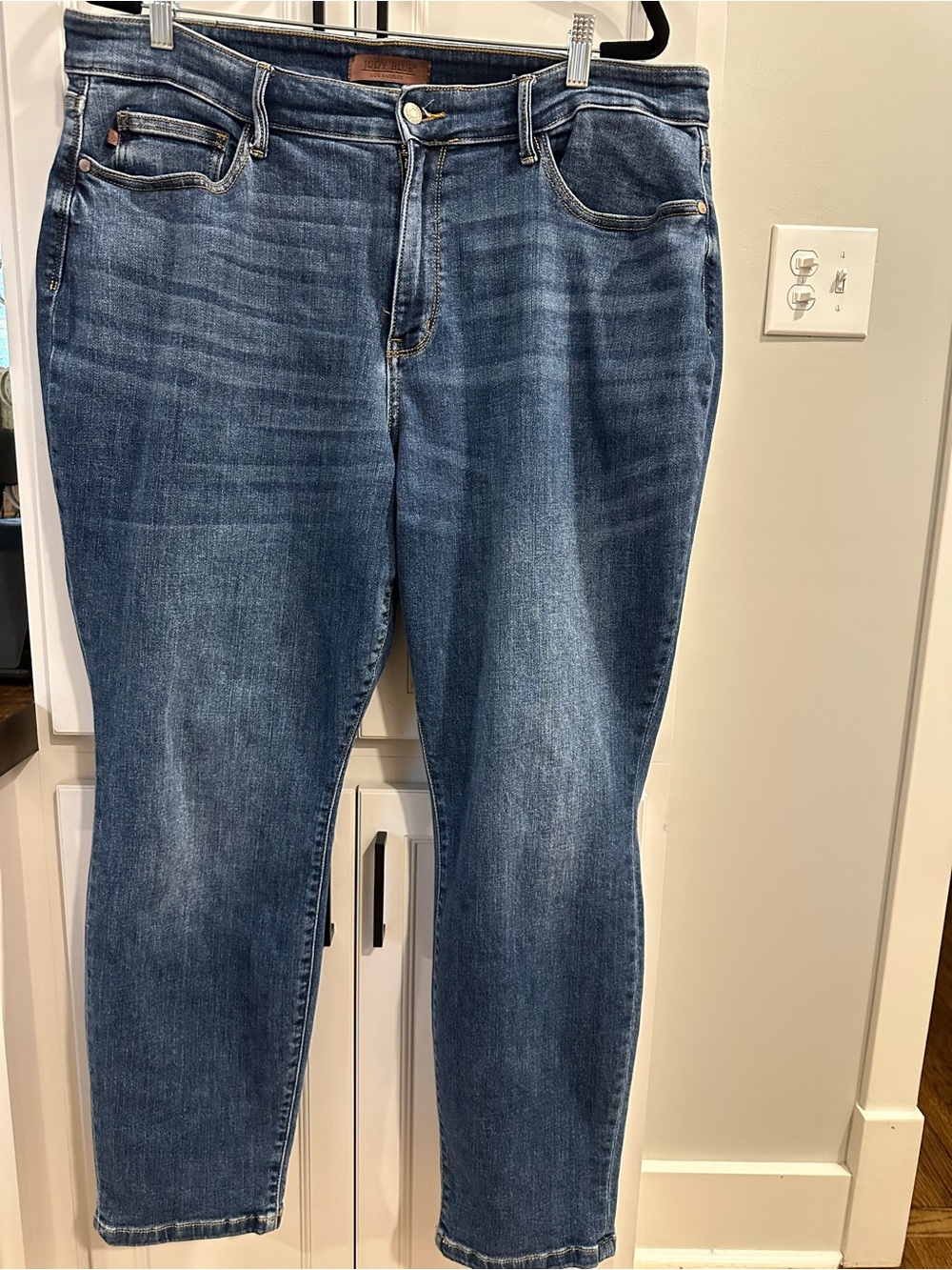 Judy Blue Medium Blue Boyfriend cut Jeans 20W